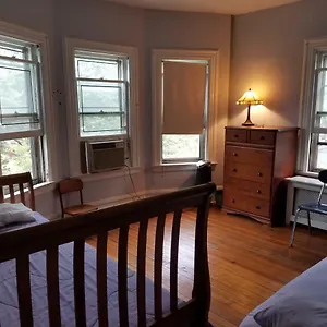 Séjour chez l'habitant Sid's Victorian Oasis, New York